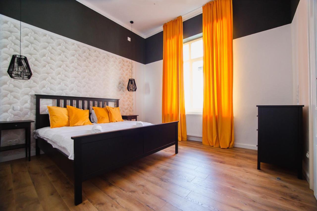 Super Central Spacious Apartment أرادايا المظهر الخارجي الصورة
